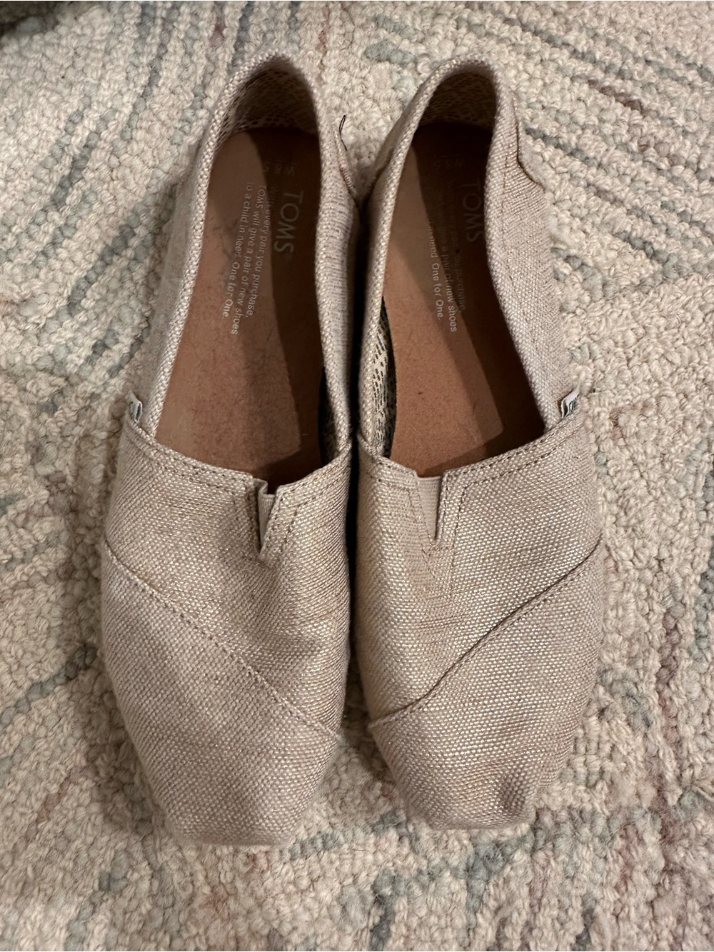 TOMS Slip-On Loafers in Light Glimmery Taupe Canvas